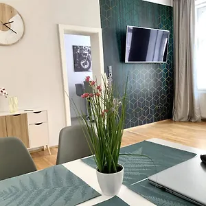 Am Einsiedlerpark Wien